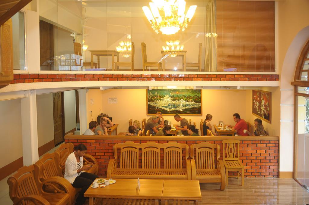Yangon Urban Hotel Exterior photo