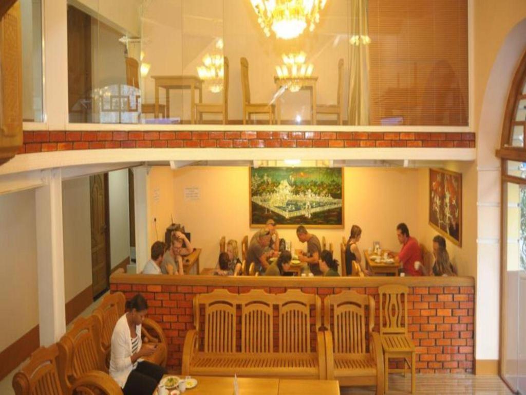 Yangon Urban Hotel Exterior photo