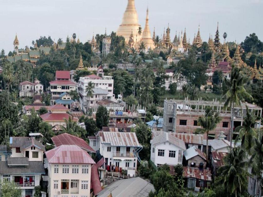 Yangon Urban Hotel Exterior photo