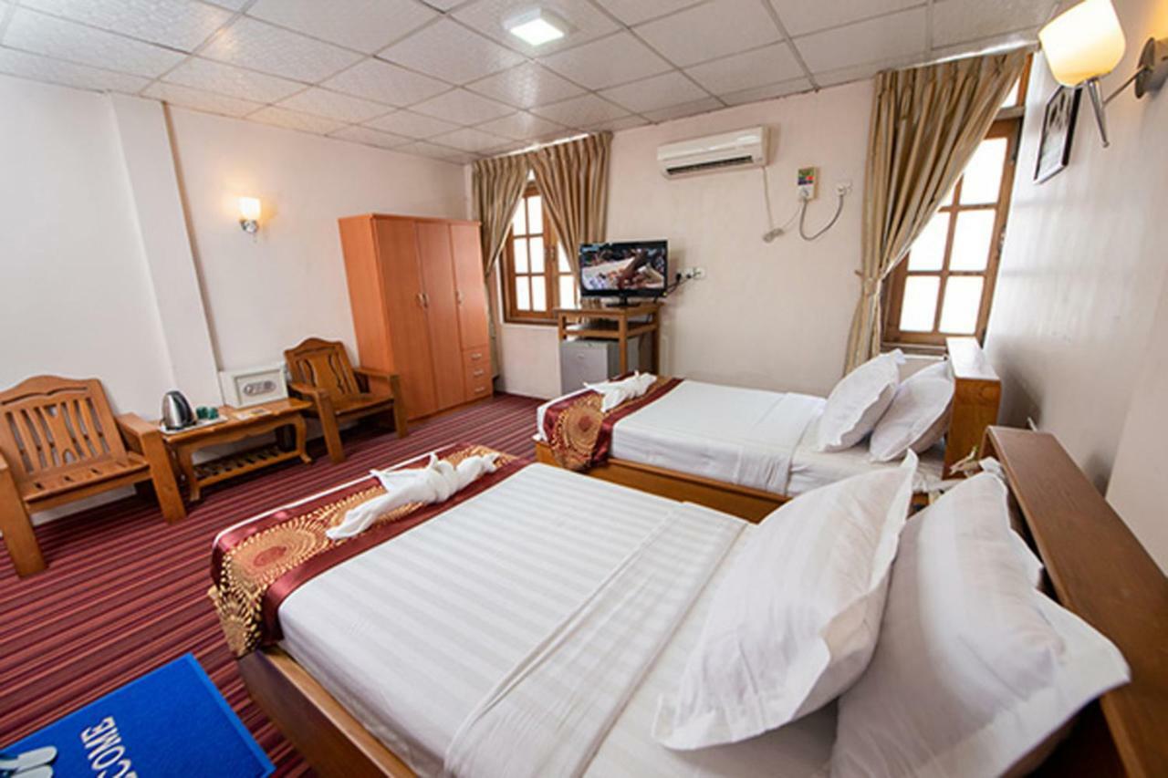 Yangon Urban Hotel Exterior photo