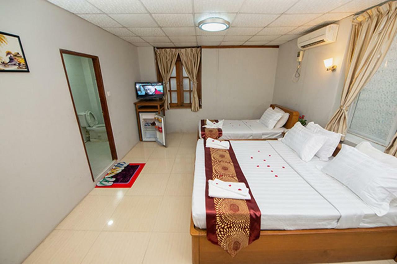 Yangon Urban Hotel Exterior photo